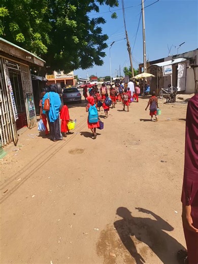 On top collection vip fashion (@on.top.collection)’s videos with son original - 🙇🏽‍♂️🏦~JaMaÏcAiN~👑!..¡😈🖤