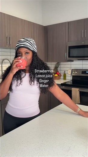 Smoothies made my weight loss journey SO much easier 🥤✨ They’re quick, low calorie, and keep you