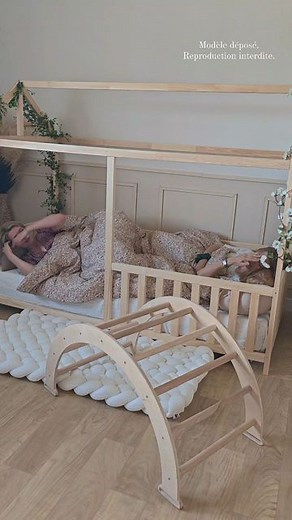 𝘊𝘳é𝘢𝘵𝘳𝘪𝘤𝘦 𝘥é𝘤𝘰𝘳𝘢𝘵𝘪𝘰𝘯 𝘤𝘩𝘢𝘮𝘣𝘳𝘦 𝘥'𝘦𝘯𝘧𝘢𝘯𝘵 100% 𝑭𝒂𝒊𝒕 𝒎𝒂𝒊𝒏 𝒆𝒏 𝑭𝒓𝒂𝒏𝒄𝒆 on Instagram: "🦟 Moustiquaire 🦟 Mega nouveauté, spéciale été ! La moustiquaire de lit cabane débarque sur la boutique lestressesasissou.fr !! Disponible pour les deux formes de lit cabane, avec des rubans dans chaque angles pour mieux l'attacher, et possible de différentes hauteur en sur mesure. Bye les moustiques et les nuits à se gratter ! #moustique #moustiquaire #mosquito #mosquito