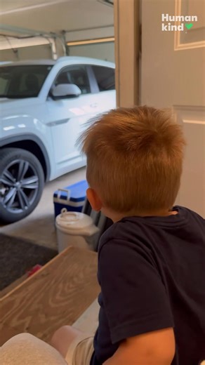1.5M views · 69K reactions | This excited little boy literally waits by the door for his dad to come home from work! #humankind | Humankind | Facebook