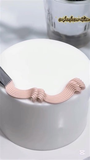 7 Stunning Ways to Decorate a Cake Like a Pro 🍰🎂🎂🍰 #cakebusiness #cakestagram #cakesofinstagram #cakedecorating #decoration #cakedecorator #cakedecoration #cake #cakedesign #cakeart #cakelover #tips #tipsandtricks #foryouシ #baking #foryoupageシ #viralvideo | World of cake