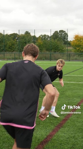 Duo Training Session For Footballers #footballtraining #soccertrainingdrill #soccerdrill #footballdrill #soccerdrills #viral