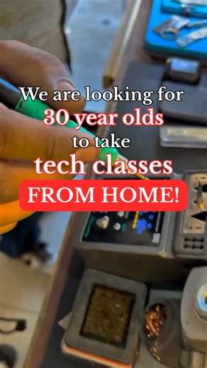 Calling all 30 year olds! 💻 Study online to launch your career in the tech industry 💻 100% Online Degrees 🌐 Learn Cybersecurity and Tech From Home 🏠 Financial Aid Available For Those Who Qualify | Discover Tech