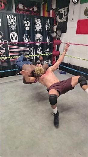 5 Star hits an inverted DDT, Modified Scorpions Death Drop, 🦂 Santino Bros Pro Wrestling Training
