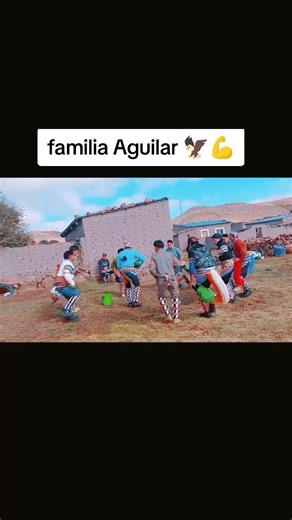Familia Aguilar: Tradición y Orgullo