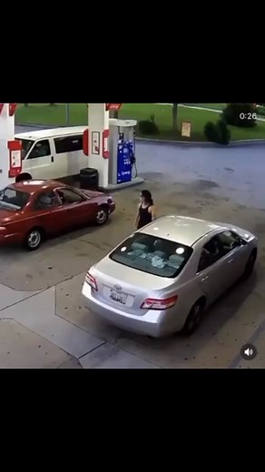 No risk no reward 💸 on Instagram: "What he thought 😭Follow @bailouttdrenchh1 for more🩸🔞 Maybach is a legendary German luxury automobile brand that has been synonymous with opulence, advanced engineering, and exceptional craftsmanship. Originally founded in 1909 by Wilhelm Maybach and his son Karl Maybach, the company initially focused on producing high-end engines for zeppelins and later expanded into manufacturing luxury cars. In the early 20th century, Maybach v