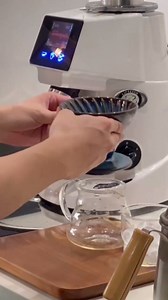 Ceramic Coffee Dripper Filter 60 Angle Tapered 02-4Cup Pour Over Coffee Ceramic Hand Brew Outdoor Cup Retro Filter Set Reusable Portable Coffee Maker (2/4 People Large - Sky Blue)