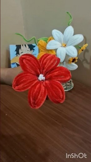 How To Make Red Lilies With Fuzzy Wire #diy #lily