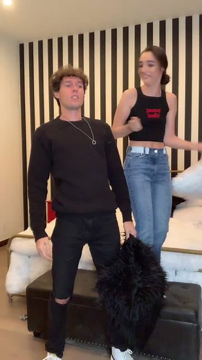 Team Zach or Team Indi?? @indiana