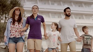 Off on holiday this weekend?☀️🏖️ Remembering this simple advice could help keep you and your family safe if there's an incident: Run, Hide, Tell. #ActionCountersTerrorism 📺 Full Video: https://youtu.be/KU84TV3UnQg | Counter Terrorism Policing