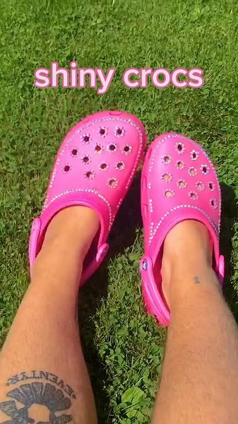 Trailer Park Queen: Embracing Y2K Fashion with Bedazzled Crocs