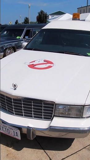 GhostBusters Ecto 1A Ambulance-Hearse Halloween haunted garage sale Avon Ohio