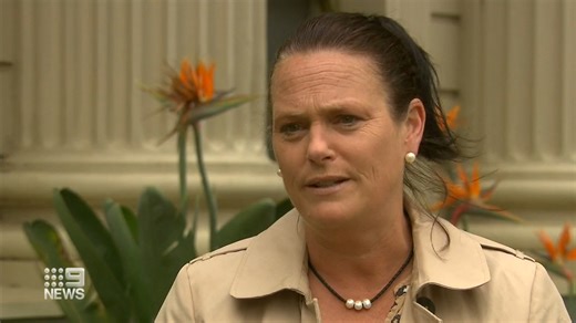 Victoria's Ombudsman labels border restrictions that locked out thousands 'inhumane'