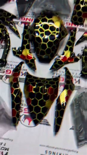 Black, Gold, Red Honeycomb Fairing Kit 🍯 #fairings #motorcycle #kingsmotorcyclefairings #motovlog