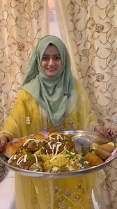 Ramadan Special Thal😋 NUGEAR’S SHAHI THAAL STARTER: 1)Chicken Lazeez Tikka with Chutney 2)Chicken Cheese Mini Buns MAIN COURSE: 1)Special Chicken Cheese Garra Gravy 2)Mutton Moghlai 3)Paratha 4)Chicken Mandi with Royal Garnishing and Delicious Tangy Chutney DESSERT: Truffle Custard Pudding SERVES 8 people Enjoy Our Special NUGEAR’S SHAHI THAAL With Your Family And Friends #meenazfam#couplegoals #foodie #instagood | Meenaz Aslam