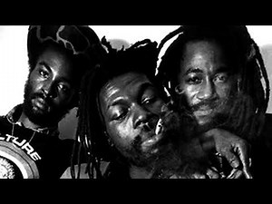 Culture, 01 "So Long Rastafari Calling" (live reggae from Chico, CA club Cabo's in 1983)