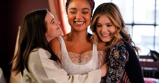 20 Feminist TV Shows Everyone Needs To Watch In 2025