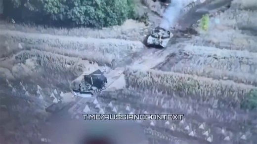 3/ The fortifications were swept aside with ease by Ukrainian forces when they invaded the Kursk region in August 2024. Subsequent Russian investigations found that much of the money allocated to the defences had been stolen.