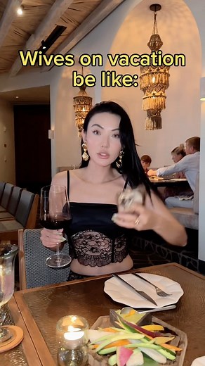 335K views · 161 reactions | In every relationship, there’s always a model and a human tripod…. which one are you? | Jessica Wang | Facebook