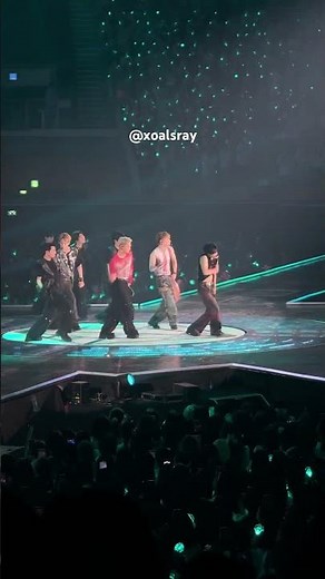 [4K] 샤이니 (SHINee) - SHIFT / SHINee WORLD VII [E.S.S.A.Y] DAY3 (250525)