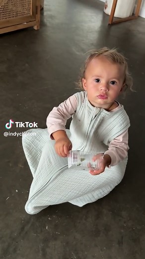 its maggie from the simpsons