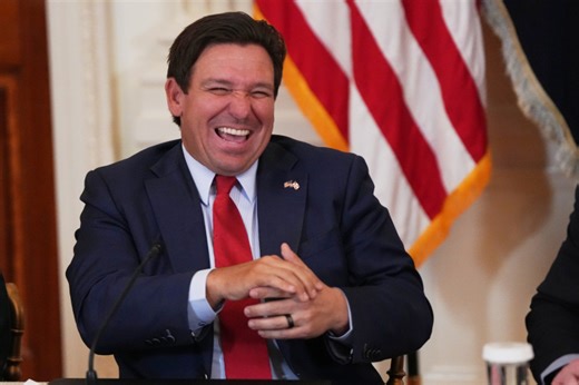 Gov. Ron DeSantis to Hakeem Jeffries: "I will pay for you to come to Florida and campaign"