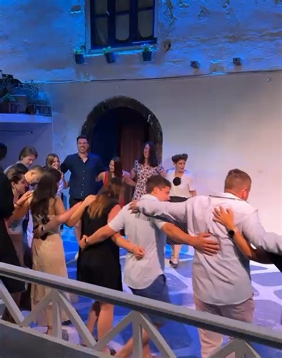 Come and celebrate with us! The Greek Wedding Show is an interactive theatrical experience inspired by traditional Greek weddings, filled with music, dance, culture, and fun. We celebrate love, joy, and Greek traditions through live performances featuring dance, traditional music, audience participation, wedding characters, and much more. During the show, you’ll enjoy professional actors and musicians, learn traditional dances such as Zorba and Sirtaki, sing, dance, and fully immerse yourself in