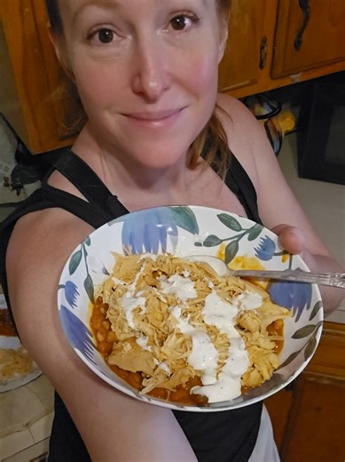 When you're counting macros/calories and you don't want to eat all of your food.. Here's what you do! #macrocounting #caloriescount #tipsandtricks