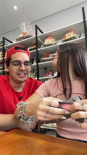 BIA REAL on Instagram: "As meninas da cacau show torcendo cmg🥹🤏🏻"