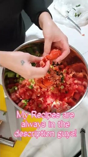 *Easy* Lomi lomi salmon Recipe #HawaiiEats #short #lomisalmon #hawaiianfood