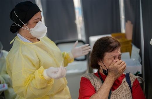 Doctors sound alarm on fast-spreading respiratory bug: What you need to know