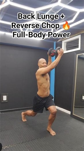 Back Lunge + Reverse Chop 🔥 Full-Body Power #fitnessshorts #homeworkout