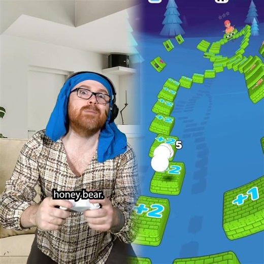 You can't pause an online game 😂 #gaming #gamingontiktok #gametok #gamer #funny #foryou