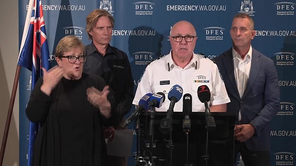 #LIVE: A Tropical Cyclone Narelle update from DFES Comissioner Darren Klemm, the Bureau of Meteorology and Emergency Services Minister Paul Papalia. | ABC Perth