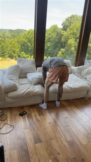 Ummmmm…. Itx Taylor Holder | Jaydan armour