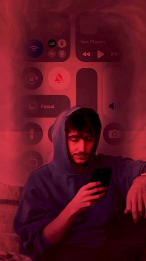 Grigoriy Geniyevskiy on Instagram: "Shuffle Album Playlist on wall Tutorial made easy with @filmora_video_editor #Filmora #AIVideoEditor #learnontiktok #creative #edit #tutorial #tiktokban #rednote #xiaohungshu #capcutalternative"