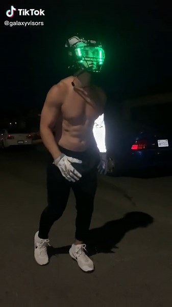 New Hi-Tech football helmet?! #galaxyvisors #nfl #collegefootball #espn #sports