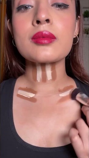 Neck & Cleavage Contour Hack 😍 | #shorts | SUGAR Cosmetics