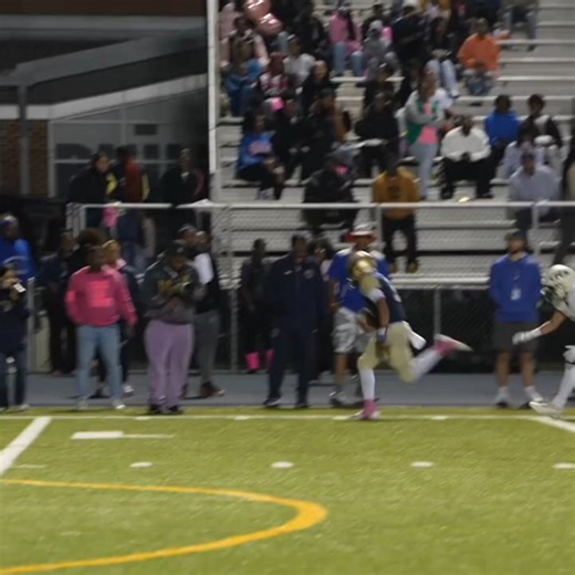 1.9K views · 40 reactions | The East End rivalry between #2 Varina (@varinafootball) and 5th ranked Highland Springs (@gohshsfootball) is the #FinalScoreFriday Game of the Week! They have split their last six meetings. @mlew6 @12_team12 #FSFCBS6 | Sean Robertson | Facebook