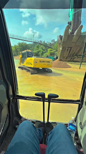 Exploring Excavator Operations in Muddy Conditions