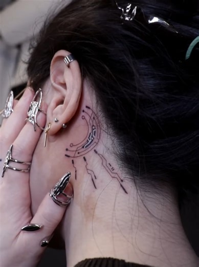 some small cyberpunk neck pieces ⊹𓄷 #tattoodesign #cyberpunk2077 #cyberpunk #cyberpunktattoo