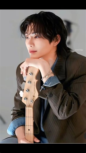 Exploring the Glamour of Korean Models and Actors