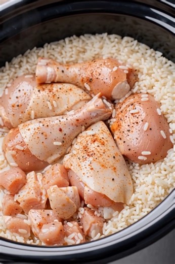 5-Ingredient Slow Cooker Chicken and Rice Recipe Ingredients 1 1/2 cups long-grain white rice, uncooked, rinsed 1 1/2 pounds boneless, skinless chicken thighs (or breasts) 3 cups low-sodium chicken broth 1 (10.5-ounce) can condensed cream of chicken soup 1 teaspoon kosher salt (or to taste) 1/2 teaspoon freshly ground black pepper (optional, but recommended) Directions Rinse the uncooked rice under cold water until the water runs mostly clear. This helps remove excess surface starch so the rice 