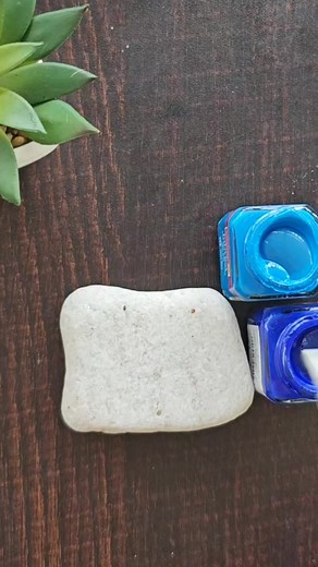 76K views · 832 reactions | Easy Butterfly Painting on Rock ❤️ | Little Rocks | Facebook