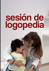 Sesión de logopedia con comunicador: cómo enseñamos a Lía a pedir