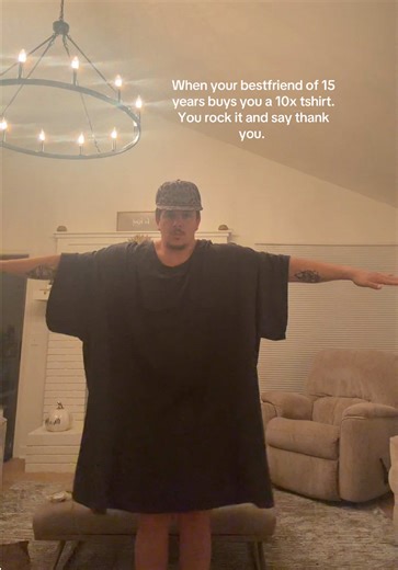 TheMooreFamily (@moore.everything)’s videos with original sound - Vic and Trip