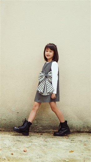 baby baby cool on Instagram: "❤️❤️❤️ そろそろ 七五三のシーズンがやってきますね😊💕 お着物が苦手で着たくない！！😠 そんなお子様に頭を抱えてらっしゃる ママもいらっしゃるのではないでしょうか？😵‍💫🫩 🤭🤭🤭 そんなママ達の救世主な 可愛いワンピースのご紹介です❤️ 姉妹で👭お揃い... なんてのも可愛いですよね☺️❤️ #babybabycoll#bbc #aw#秋服 #子供服#子供服通販 #こどもふく#海外子供服 #男の子服#女の子服 #ベビー服 #ベビー服通販 #キッズウェア #キッズコーデ #おしゃれキッズ #キッズブランド#キッズ服 #ユニセックス #七五三コーデ #お受験コーデ #キッズボトム#通園コーデ #通学コー#お受験 #小学生コーデ #七五三 #お誕生日#敏感肌#敏感肌向け#アトピー性皮膚炎"