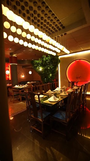 China Gate Restaurant on Instagram: "Good food starts with a good feeling 🏮 This is the ambience where Chinese flavours come alive. For more details contact us: 022 4263 1000 RSVP: Juhu: 9167666605 Andheri: 9167666714 Bandra: 9167666759/23 Sakinaka: 9167666772 Worli: 9167666602/03 Chembur- 7506716633/34 #chinagate #food #restaurant #chinesefood #chinagategroup Food Dish Chicken Black Bean Soup Fish Ambience Juhu Bandra Andheri Sakianaka Worli Home Delivery Chinse cuisine"