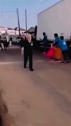 10 x 5.6 M-TEC FLAT BED AVAILABLE HERE AT MORNING TRAILERS #mtec #trailers #farming #flatbed #fyp #foryou #foryoupagе