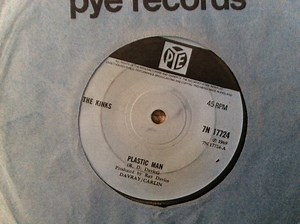 The Kinks - Plastic Man